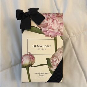 Jo Malone Floral Packaging with Black Bow